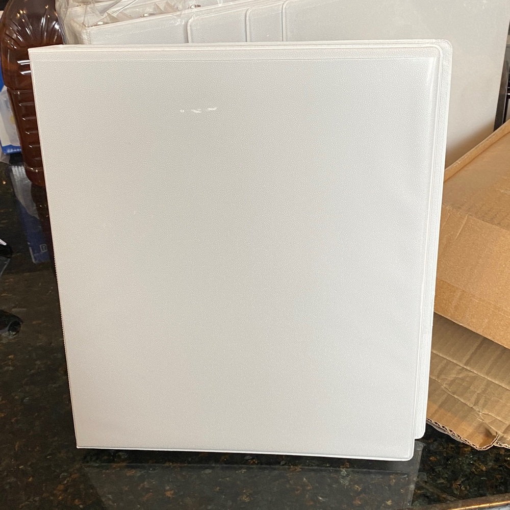 New SUNEE White Viewbinders, set of four
